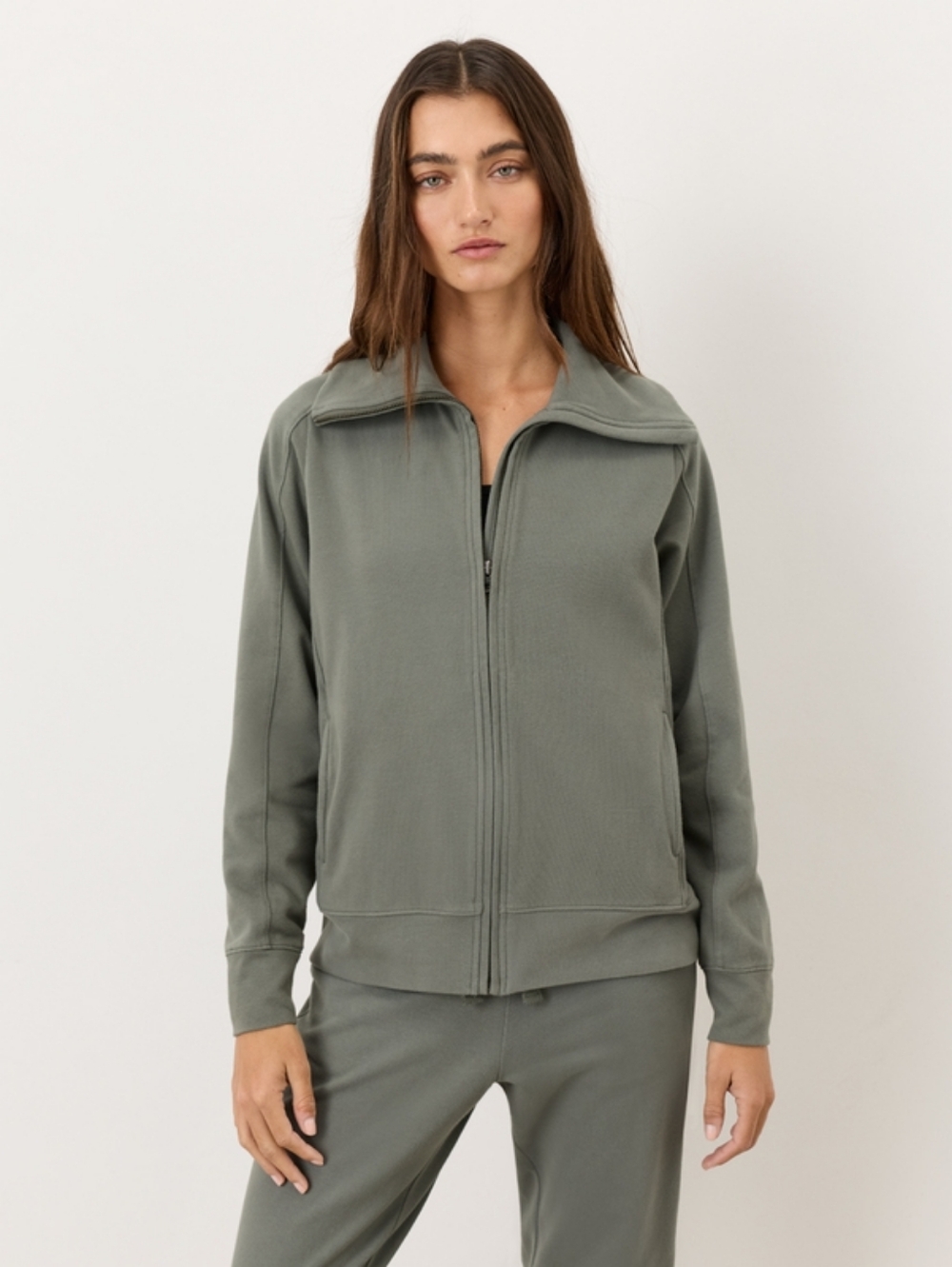 Pact Women's Castor Green CloudKnit Sweatshirt Jacket